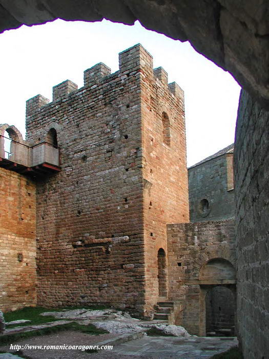 TORRE DE LA REINA